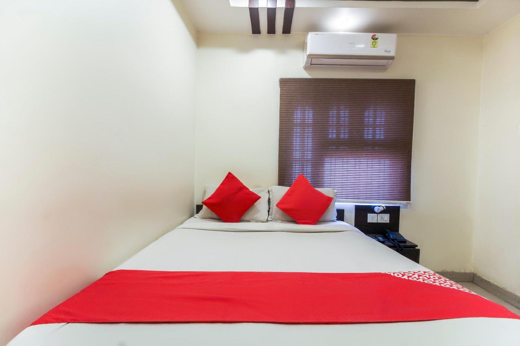 Hotel Flagship 70678 Sri Harsha Residency Hyderabad Exterior foto