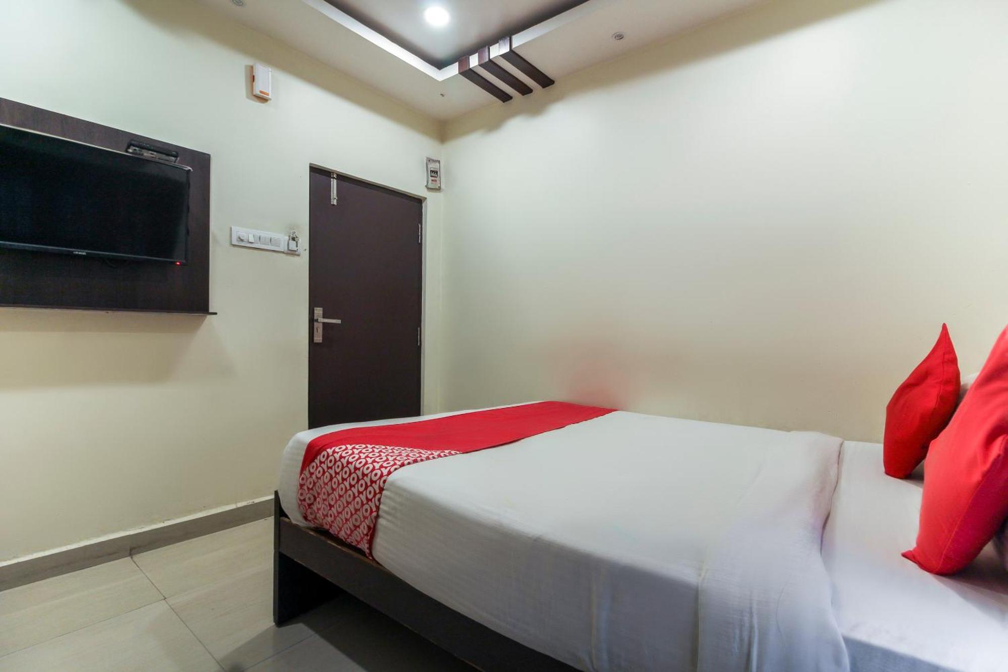 Hotel Flagship 70678 Sri Harsha Residency Hyderabad Exterior foto