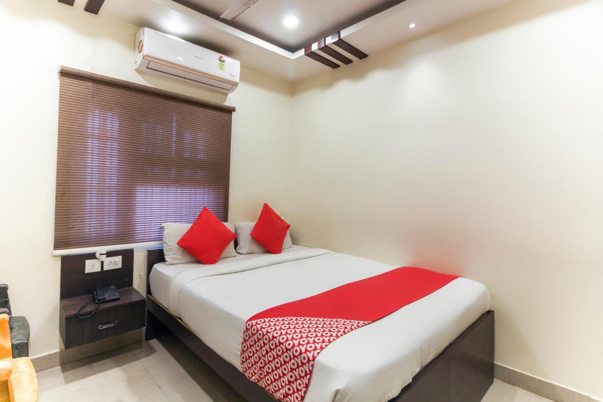 Hotel Flagship 70678 Sri Harsha Residency Hyderabad Exterior foto